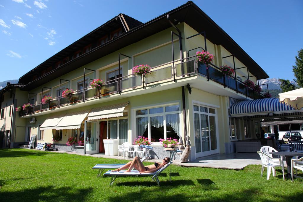 Hotel Garni Bellavista Calceranica al Lago Exteriér fotografie